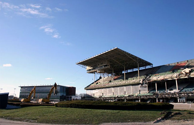 Grand Stand Roof